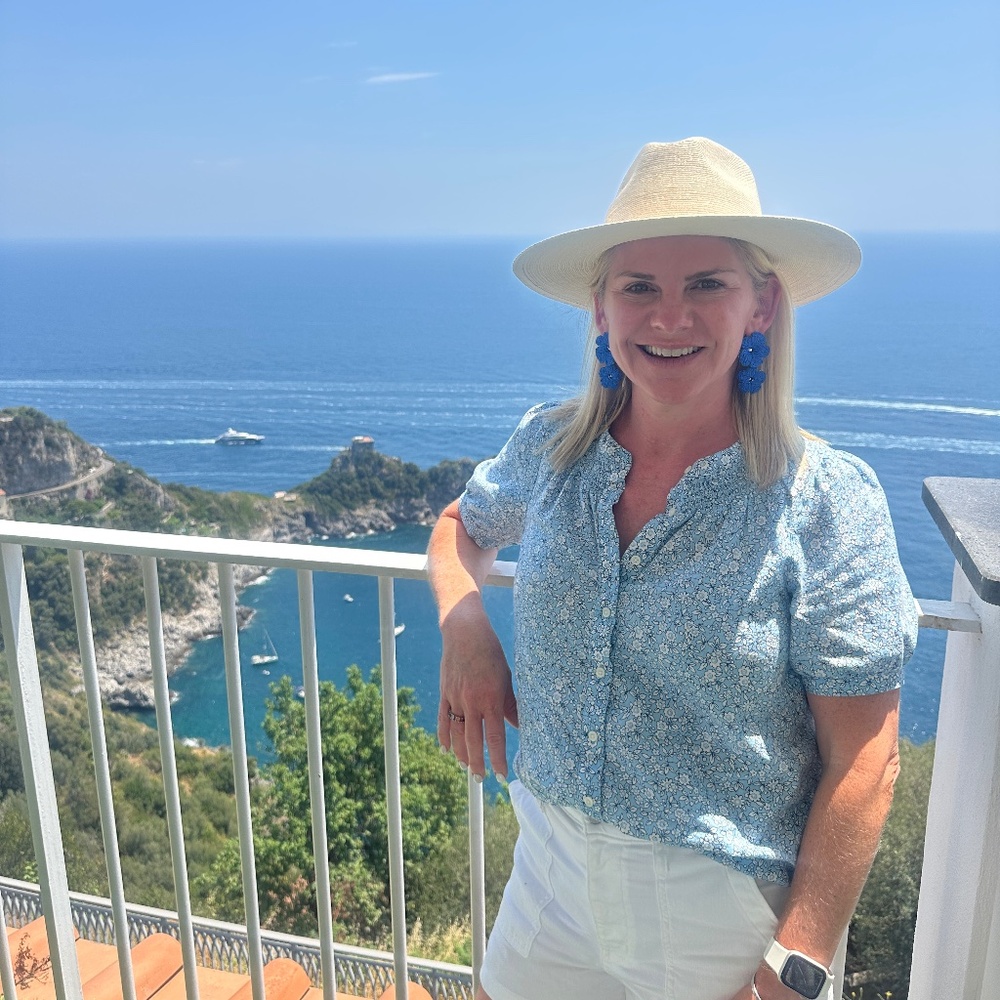 Meet your Posher, Ashley